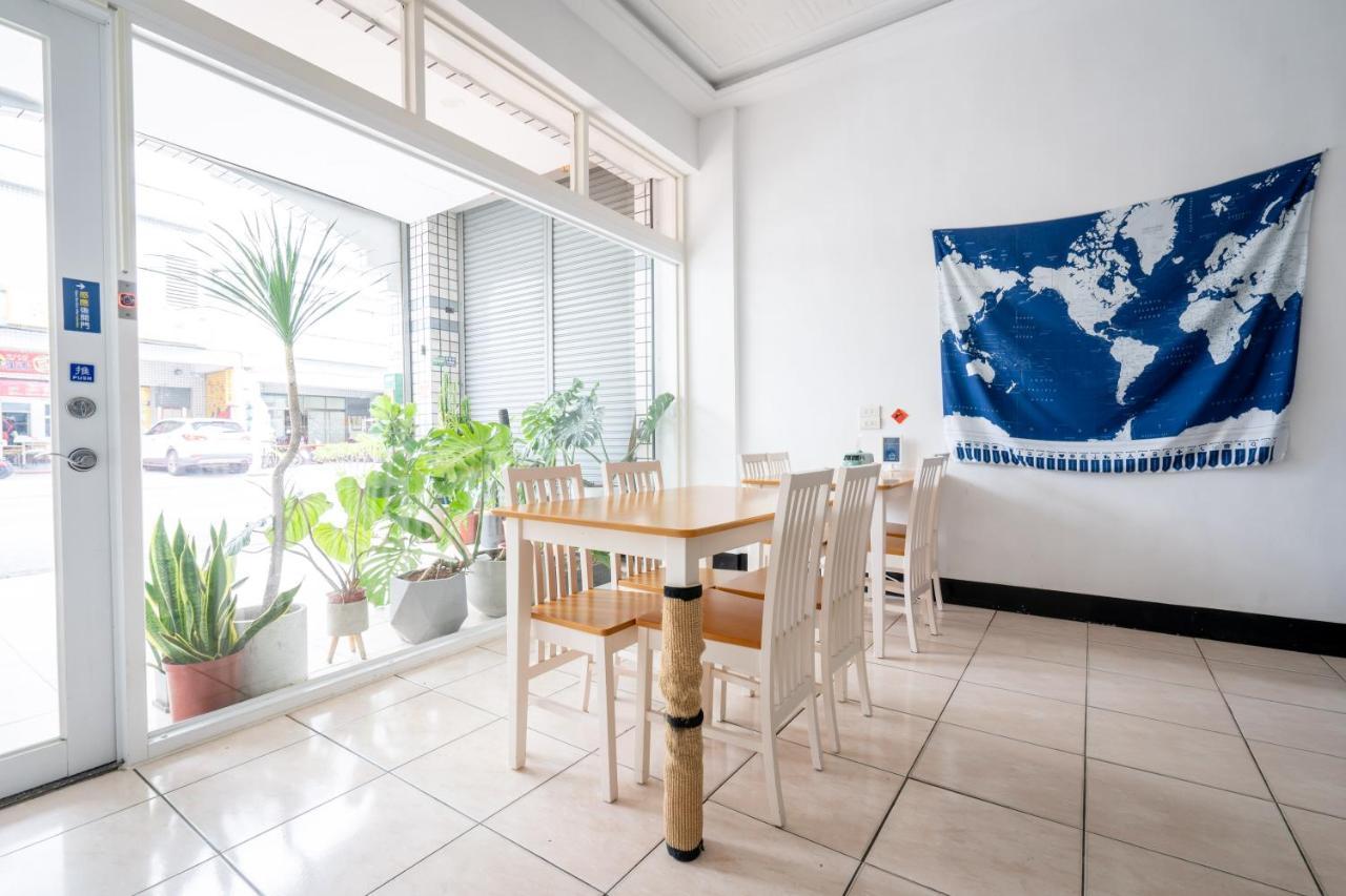Utopia Hostel Taitung Bagian luar foto