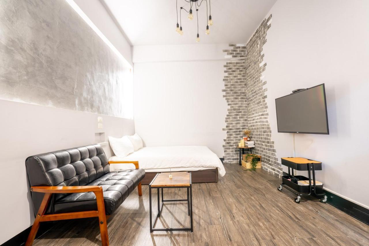 Utopia Hostel Taitung Bagian luar foto